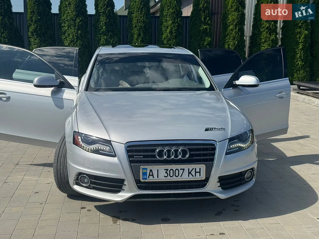 2011 Audi A4 - фото 1