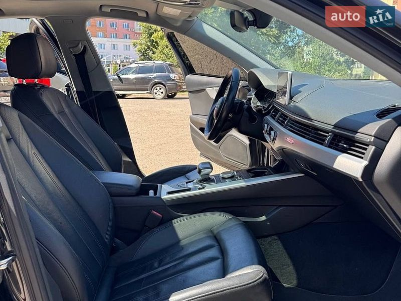 Седан Audi A4 2016 в Полтаві