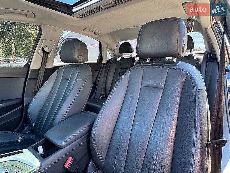 Седан Audi A4 2016 в Полтаві