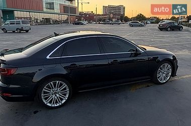 Седан Audi A4 2018 в Тернополі