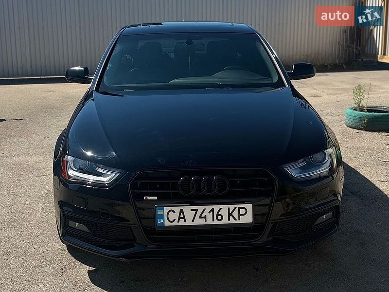 Седан Audi A4 2015 в Богуславе