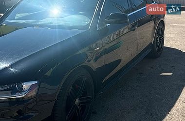Седан Audi A4 2015 в Богуславе
