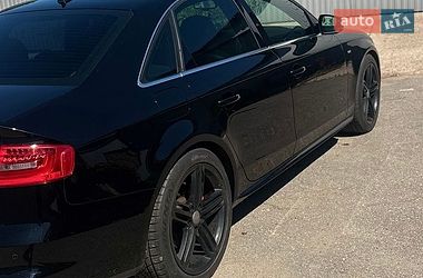 Седан Audi A4 2015 в Богуславе