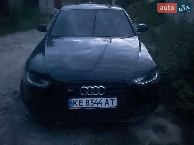 Седан Audi A4 2013 в Днепре фото Седан Audi A4 2013 в Днепре