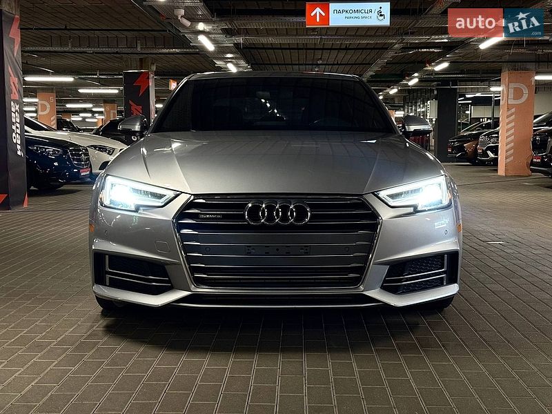 Седан Audi A4 2018 в Києві