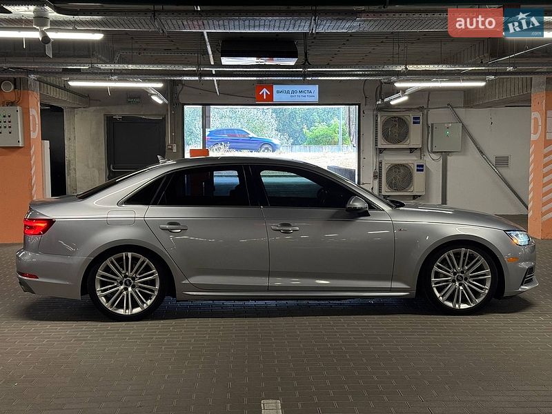 Седан Audi A4 2018 в Києві