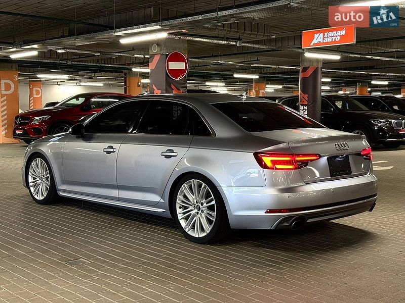 Седан Audi A4 2018 в Києві