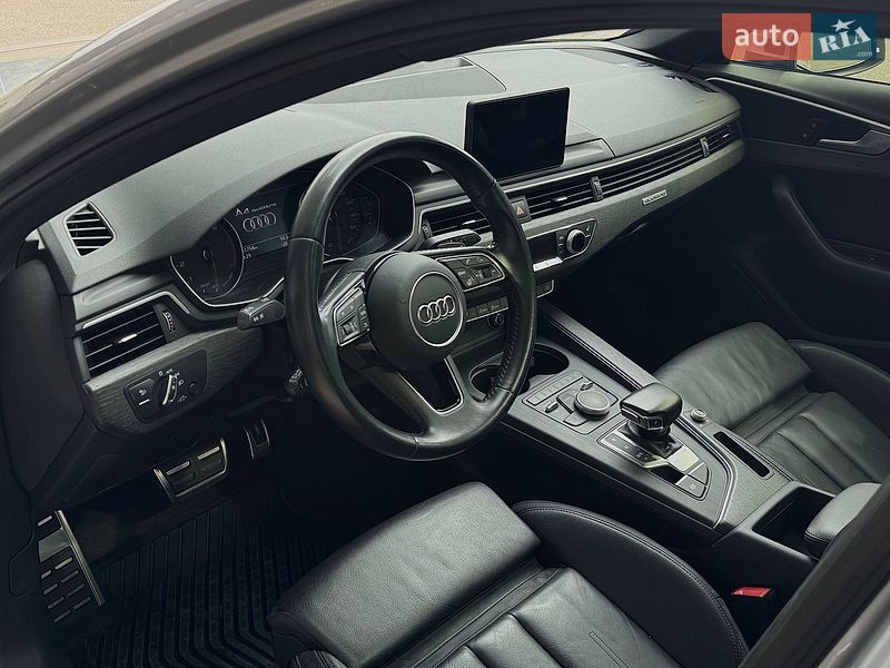 Седан Audi A4 2018 в Києві