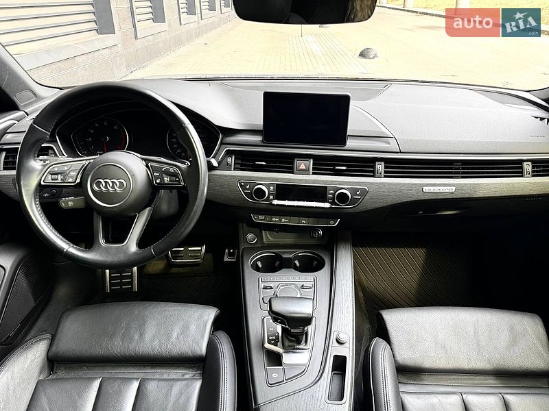 Седан Audi A4 2018 в Києві