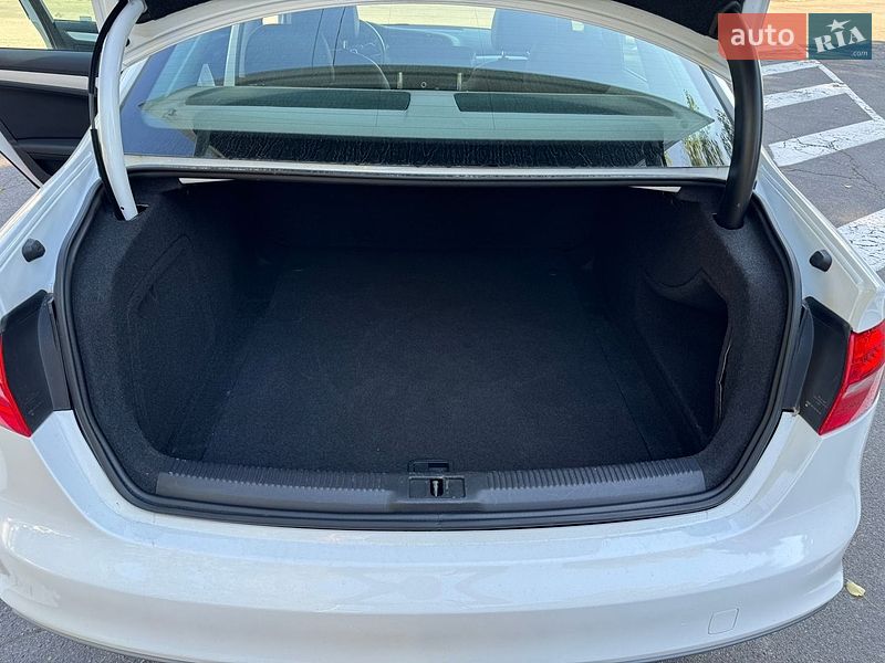 Седан Audi A4 2014 в Вінниці фото 40 Седан Audi A4 2014 в Вінниці