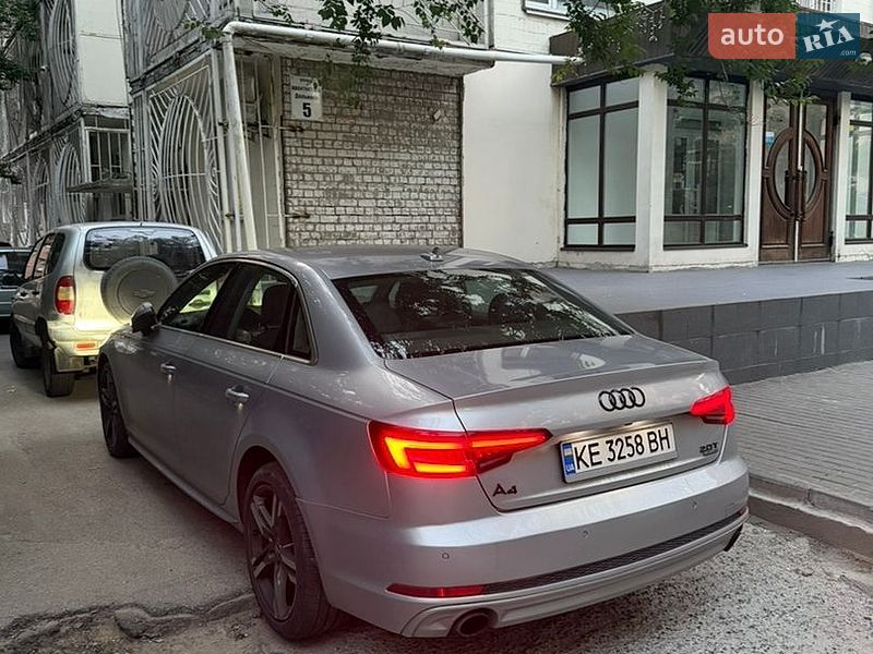 Audi A4 2018