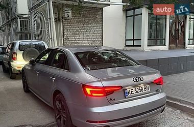 Audi A4  2018