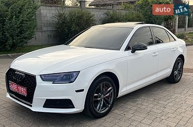 Седан Audi A4 2017 в Рівному
