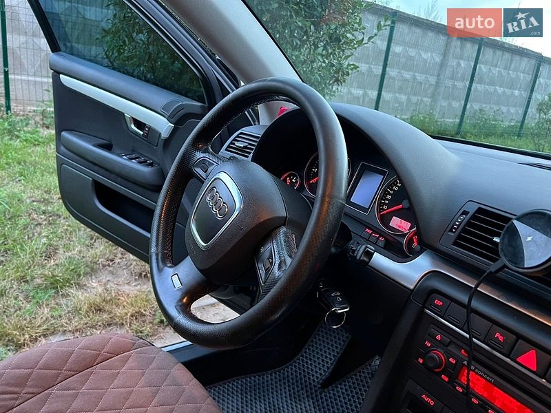 Универсал Audi A4 2005 в Киеве