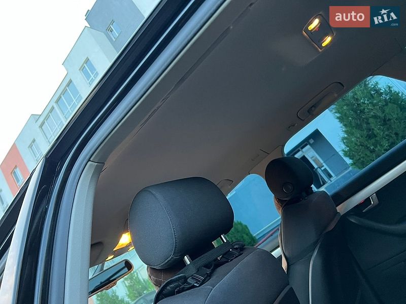 Универсал Audi A4 2005 в Киеве