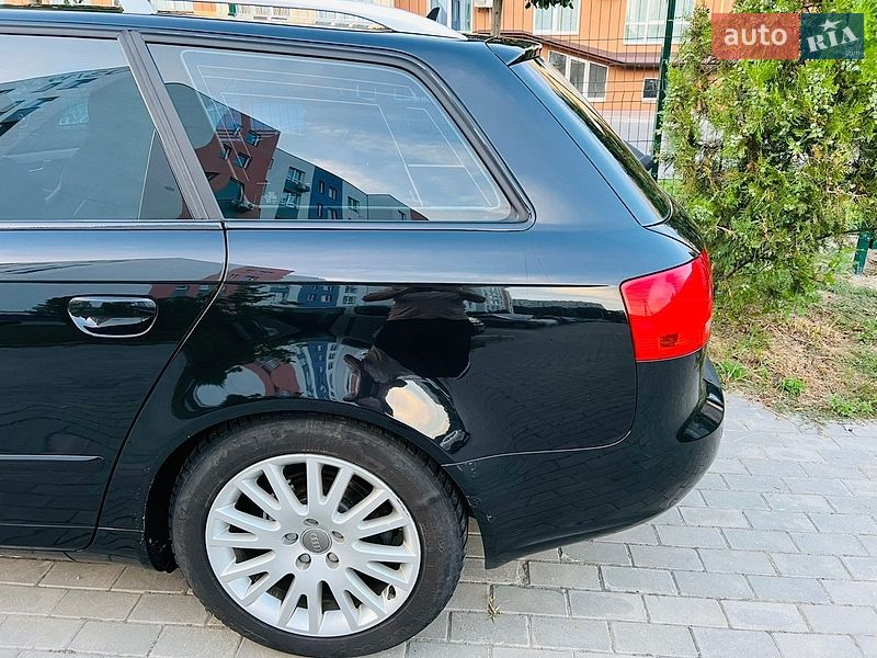 Универсал Audi A4 2005 в Киеве