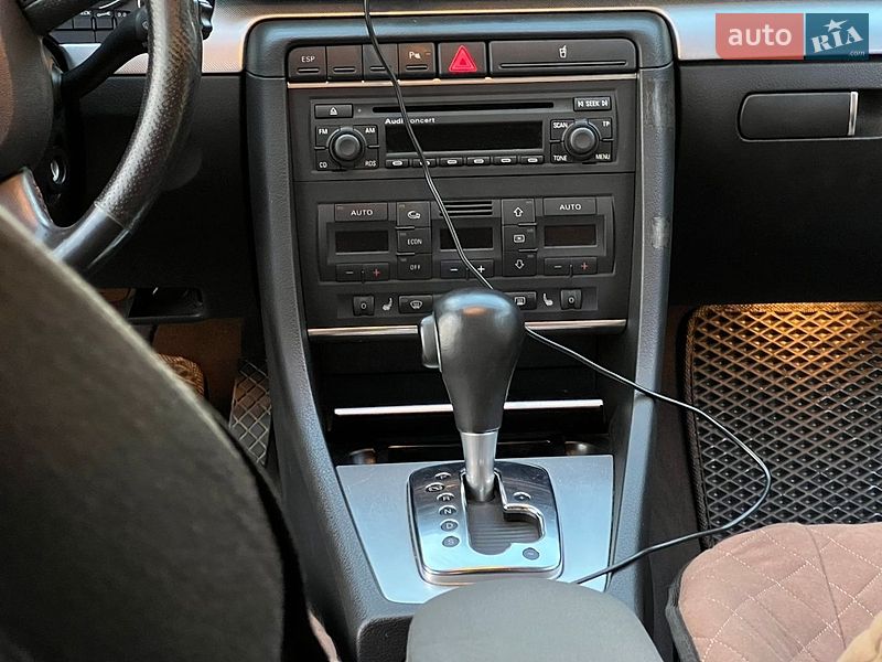 Универсал Audi A4 2005 в Киеве