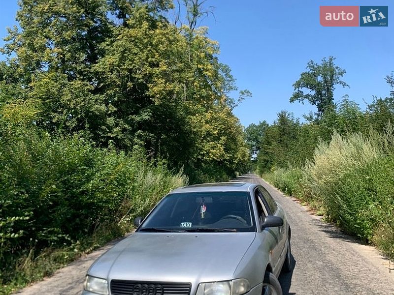 Audi A4 1995 Audi A4 1995