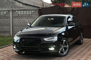 Audi A4  2013