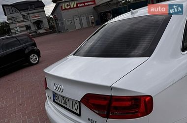 Седан Audi A4 2008 в Рівному