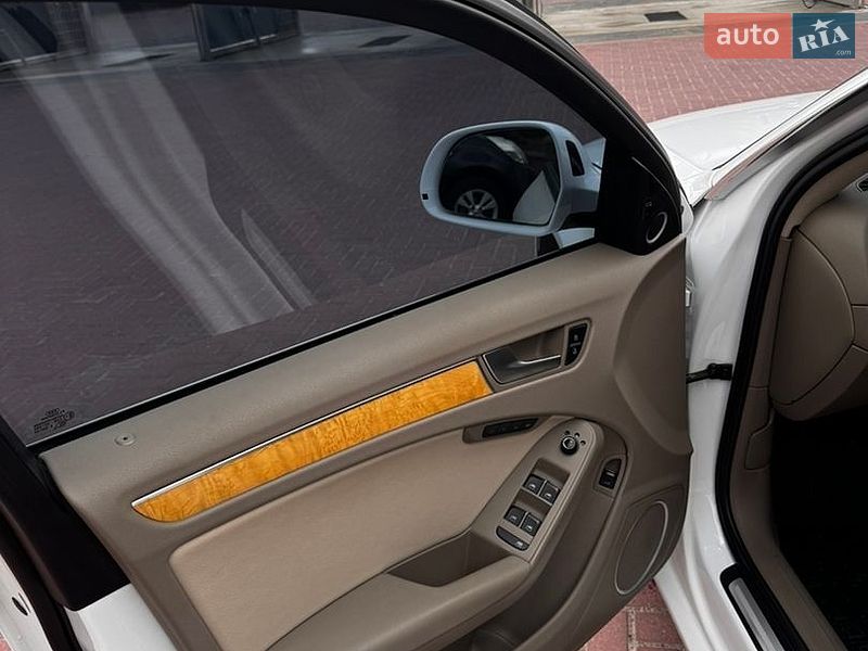 Седан Audi A4 2008 в Рівному