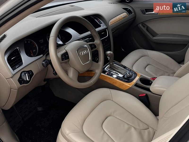 Седан Audi A4 2008 в Рівному