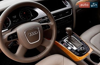 Седан Audi A4 2008 в Рівному