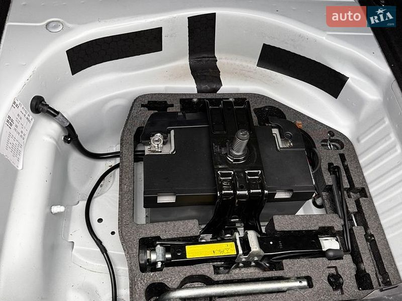 Седан Audi A4 2008 в Рівному