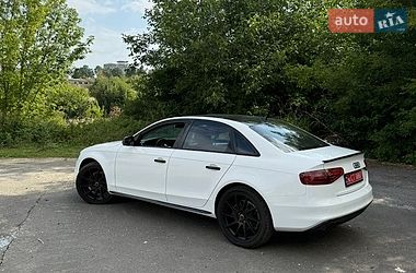 Седан Audi A4 2016 в Хмельницькому