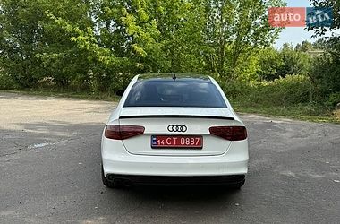 Седан Audi A4 2016 в Хмельницькому