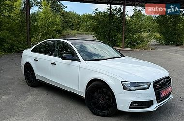 Седан Audi A4 2016 в Хмельницькому