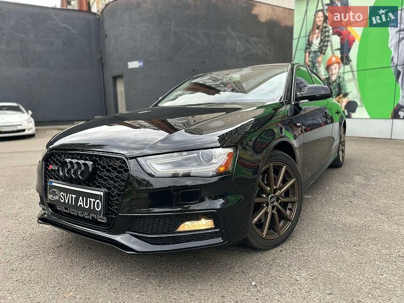 Audi A4 2014