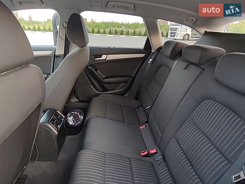 Универсал Audi A4 2013 в Желтых Водах