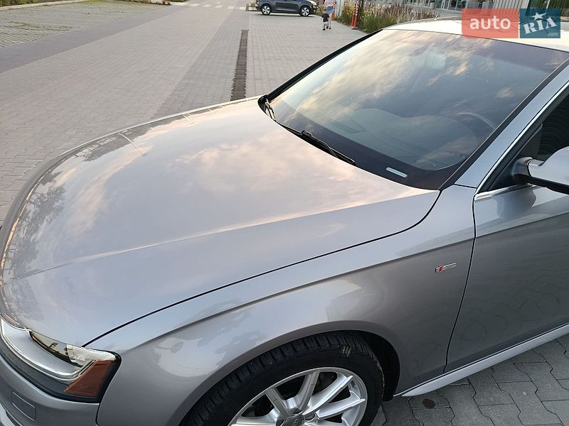 Седан Audi A4 2015 в Львове