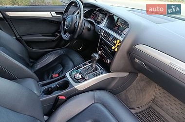 Седан Audi A4 2015 в Львове