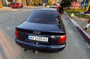 Седан Audi A4 1995 в Харькове фото 5 Седан Audi A4 1995 в Харькове