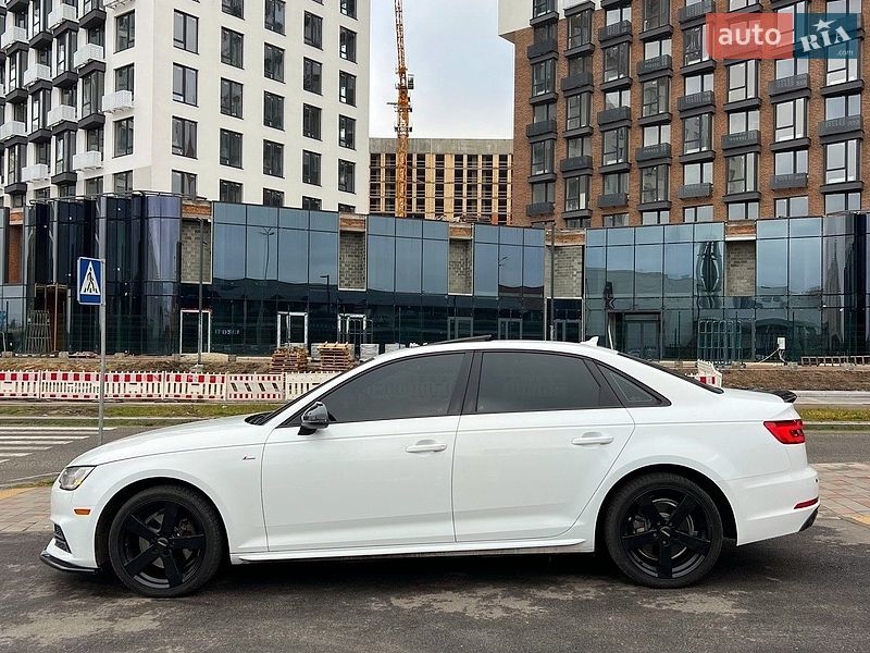 Седан Audi A4 2016 в Вінниці