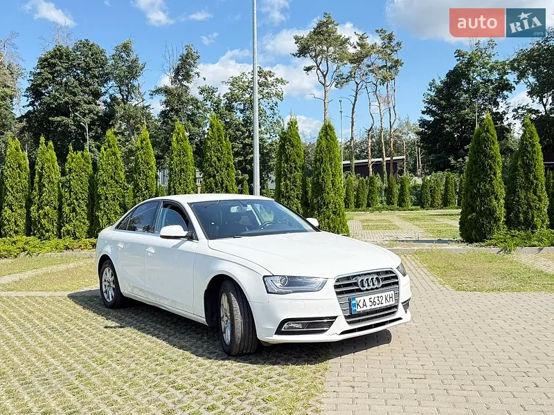 Audi A4 2014