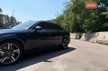 Седан Audi A4 2018 в Киеве