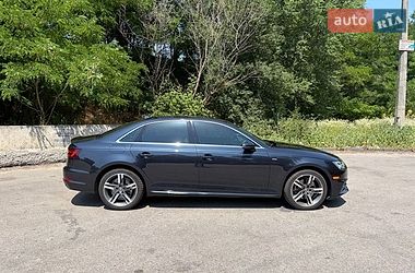 Седан Audi A4 2018 в Киеве