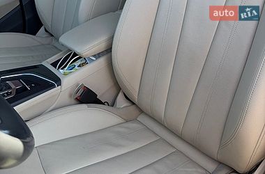 Седан Audi A4 2018 в Киеве