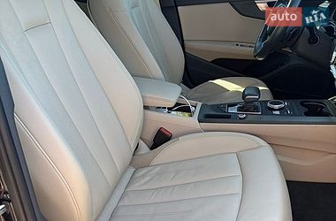 Седан Audi A4 2018 в Киеве