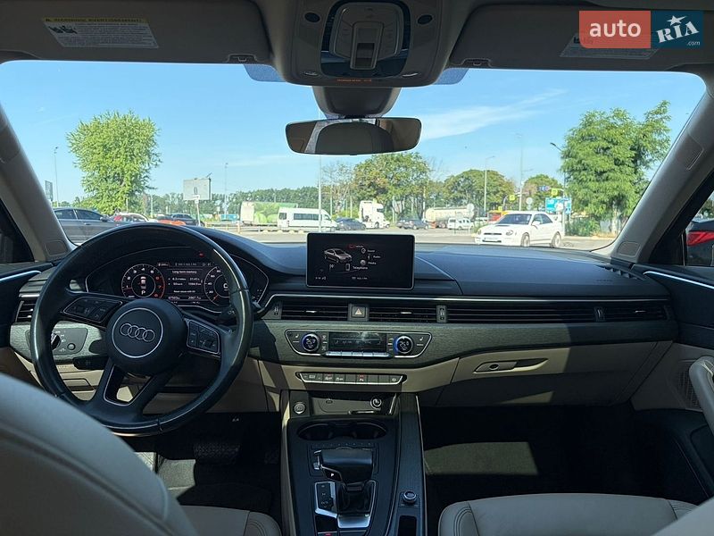 Седан Audi A4 2018 в Киеве