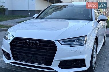 Седан Audi A4 2018 в Виннице