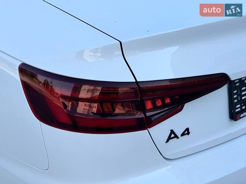 Седан Audi A4 2018 в Виннице