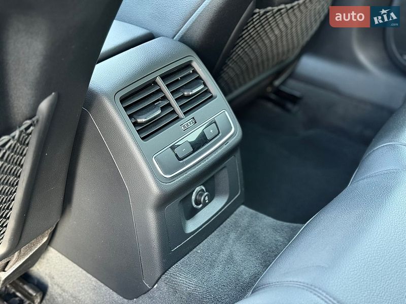 Седан Audi A4 2018 в Виннице