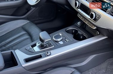 Седан Audi A4 2018 в Виннице