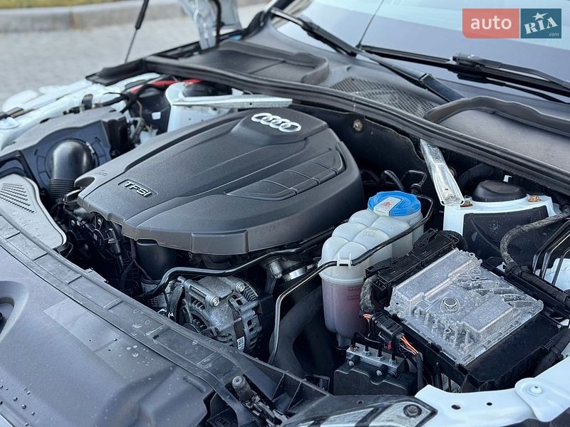 Седан Audi A4 2018 в Виннице
