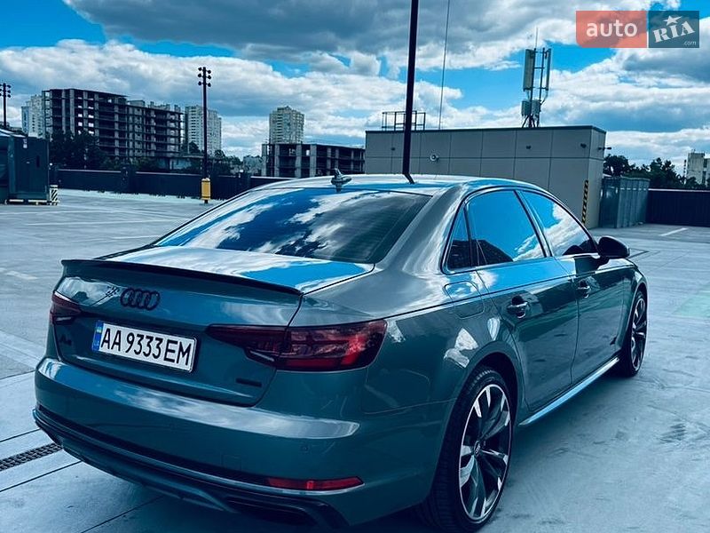 Седан Audi A4 2019 в Киеве