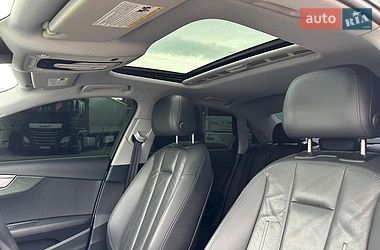 Седан Audi A4 2018 в Виннице